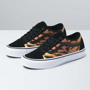 Never been worn Old Skool Tapered Vans